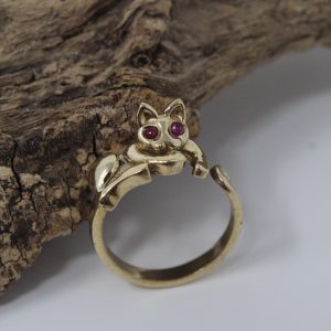 Brass Gemstone Cat Ring