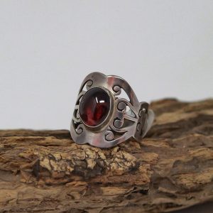Garnet Ring